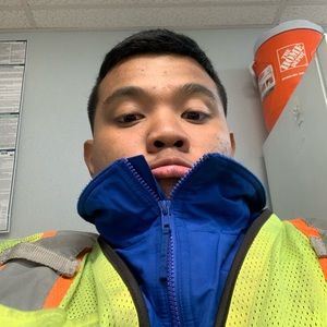 Meet your Posher, Derek